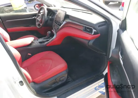 2023 Toyota Camry Xse V6 z USA, uszkodzony, nr VIN 4T1KZ1AK4PU085671